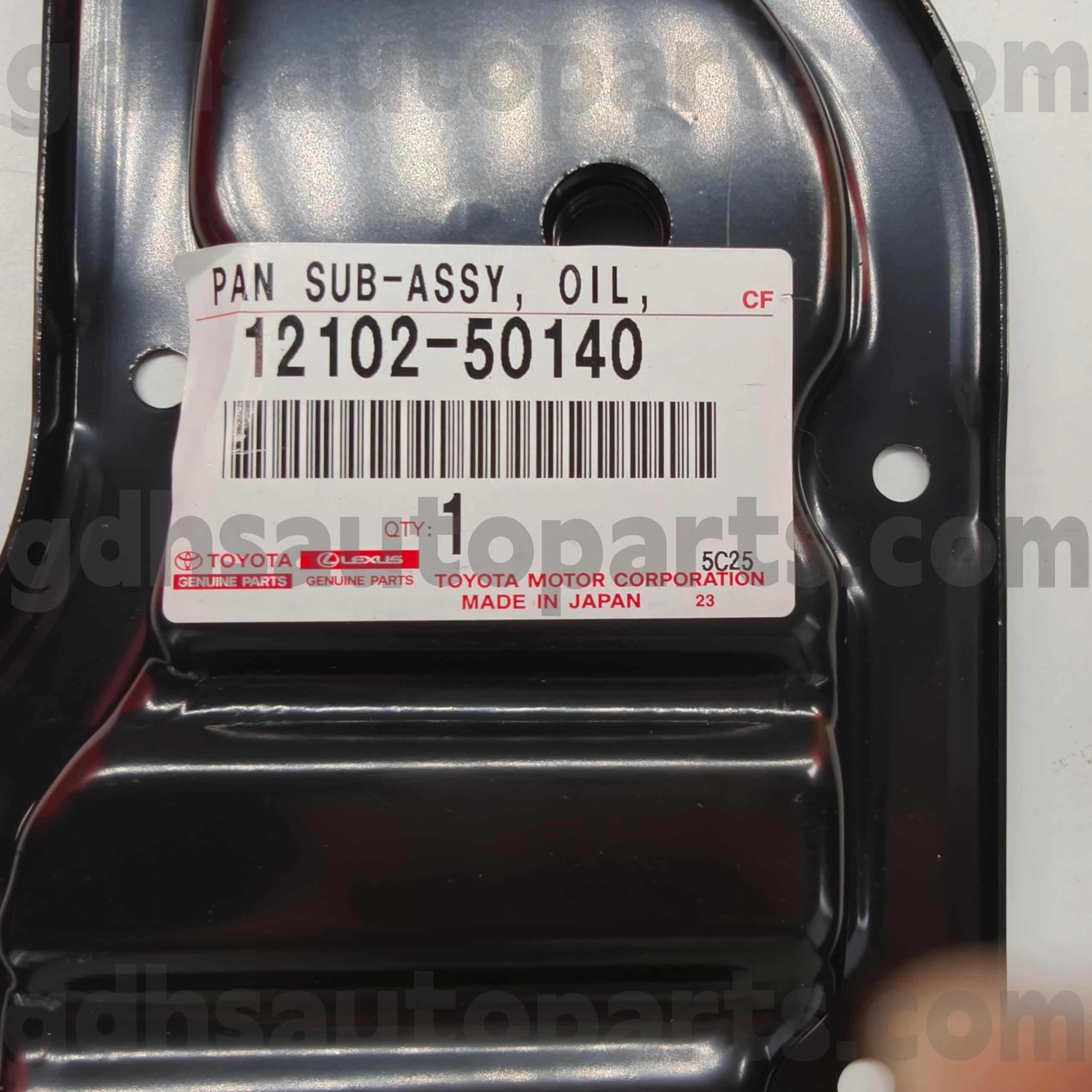 12102-50140 originalni deli Toyotine posode za olje za šasijo LAND CRUISER ŠT.2UZFE UZJ200