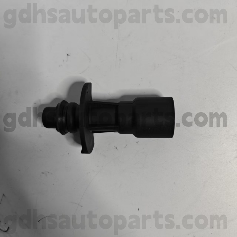 320221 Nissens vodna črpalka za Range Rover Sport, Range Rover, Discovery, Range Rover Velar OE št. LR028136