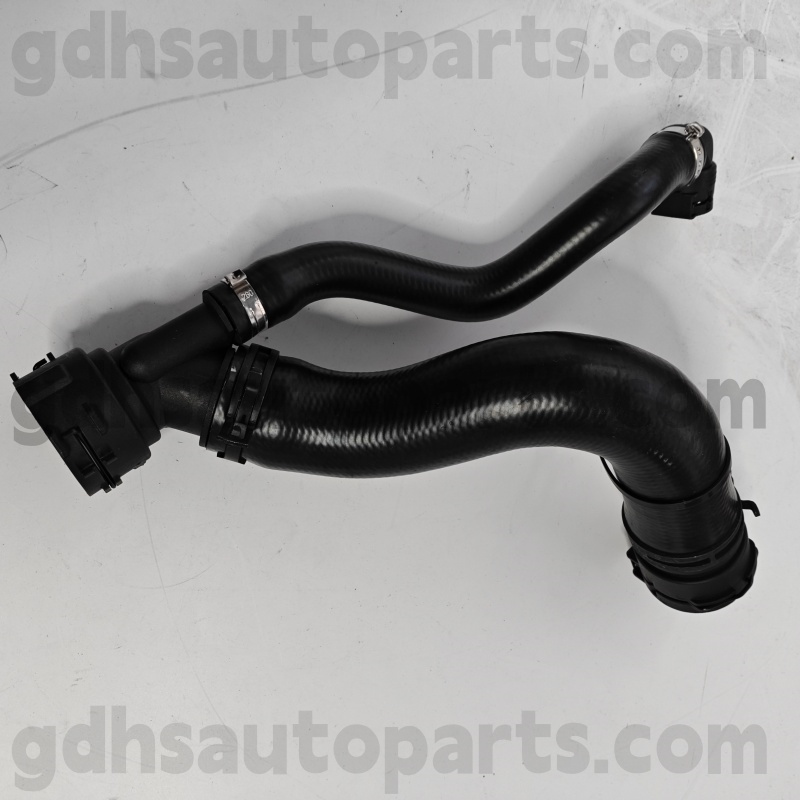 320265 Nissens Radiator Spodnja cev za Range Rover OE št. LR011482