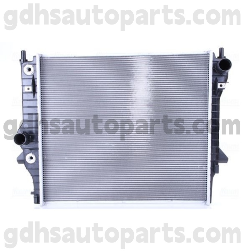 66708 Nissens radiator za Jaguar XJ OE št. C2C36506