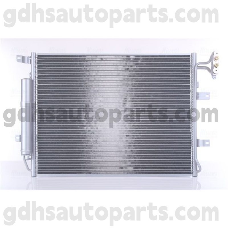 940482 Nissens kondenzator za Range Rover OE št. LR022744