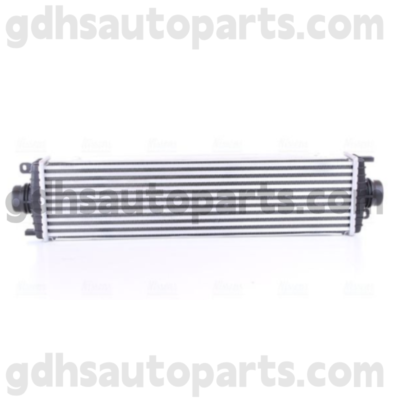961546 Nissens Charge Air Cooler za Jaguar XJ OE št. T2H6561